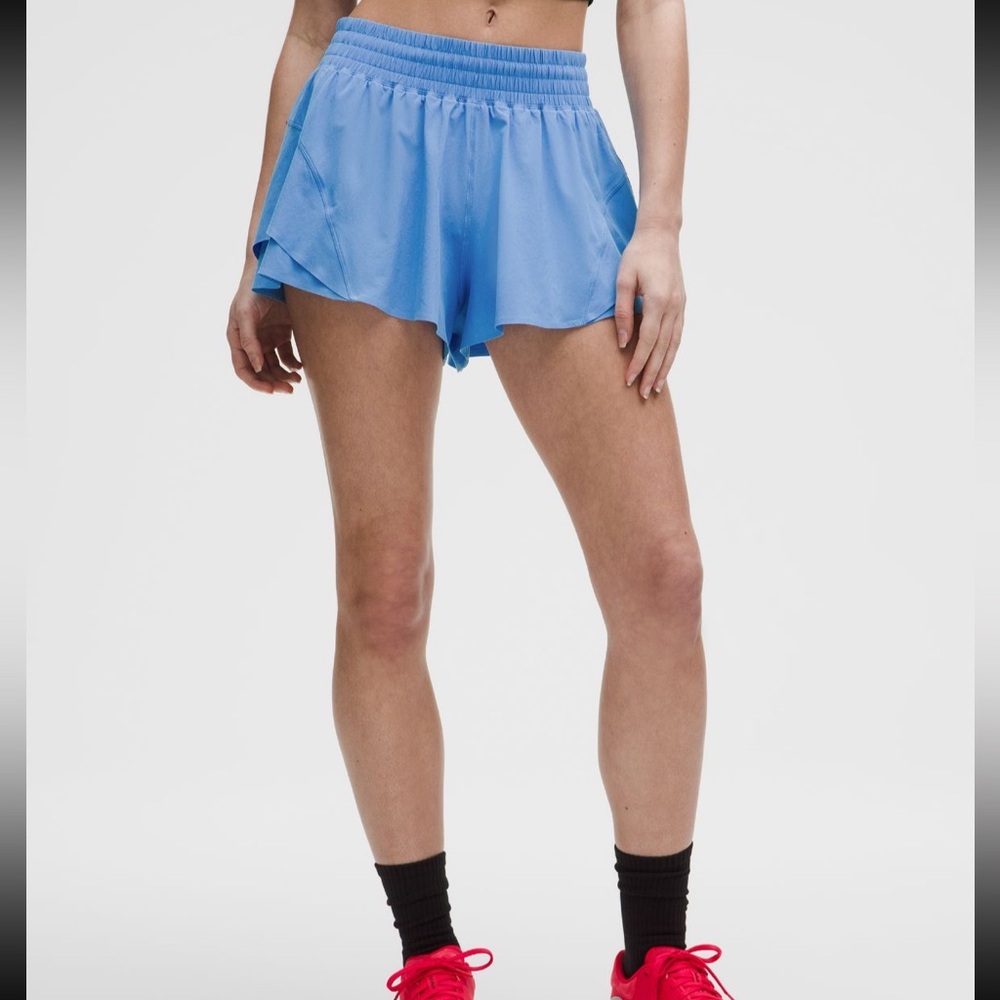 Lululemon shake it out short NWT